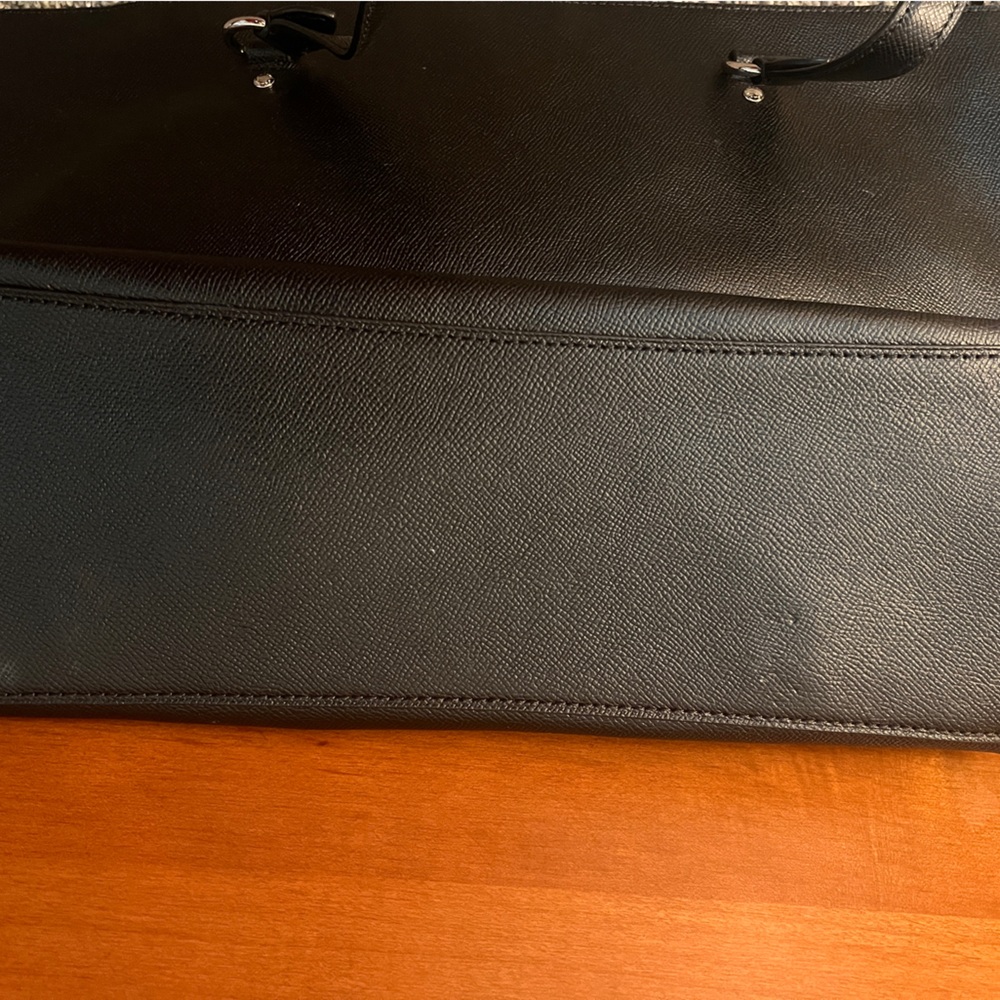 COACH Black Leather F79608 with Front Pocket - Picture 6 of 10